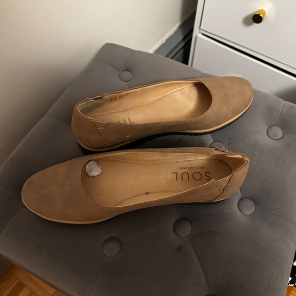 SOUL NATURALIZER Women's Idea Ballet Flat - Picture 11 of 11